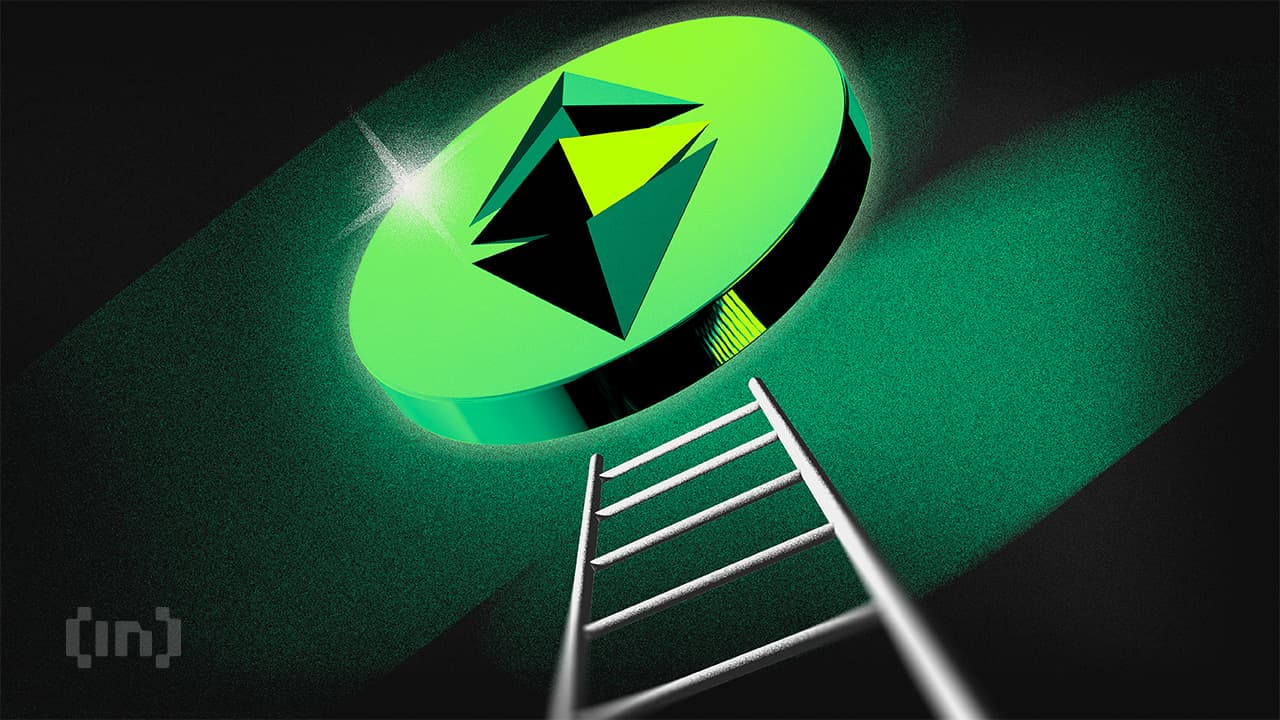 Ethereum punta a 4.000 dollari mentre le balene e gli ETF riversano miliardi nel mercato